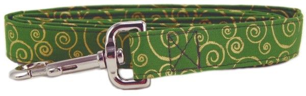 Metallic Gold Scrolls on Green Dog Leash (size: small)