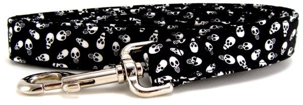 Tiny Skulls Dog Leash (size: X-Small)